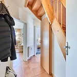 Strandburg - 12 *